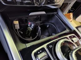 MercedesBenz G400d　AVインターフェイス/HDMIケーブル取付