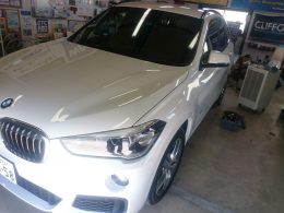 BMW X1　AVインターフェイス・地デジチューナー取付