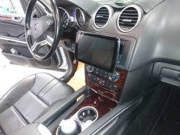 MercedesBenz ML350　カーナビゲーション・バックカメラ・ドライブレコーダー取付
