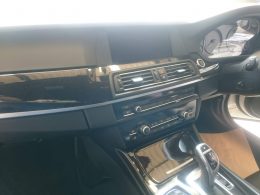 BMW530i　AVインターフェイス・地デジチューナー取付