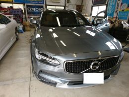 VOLVO V90　AVインターフェイス・DVDプレーヤー取付