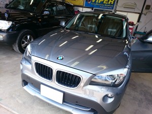 BMW X1　AVインターフェイス・地デジチューナー取付