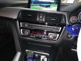 BMW320i　AVインターフェイス･地デジチューナー取付