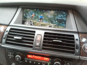 BMW750i　AVインターフェイス・地デジチューナー・DVD取付
